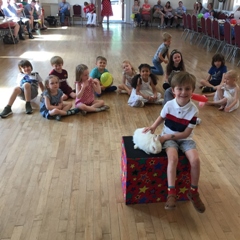 children's entertainer birthday party packages in Derby