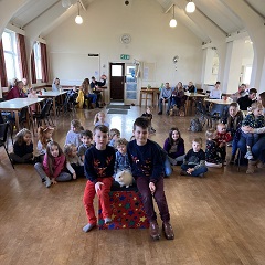 Derby childrens entertainer magic stuart kids party Kirkby In Ashfield